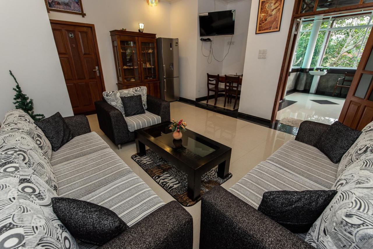 Avon Villa Хиккадува Экстерьер фото