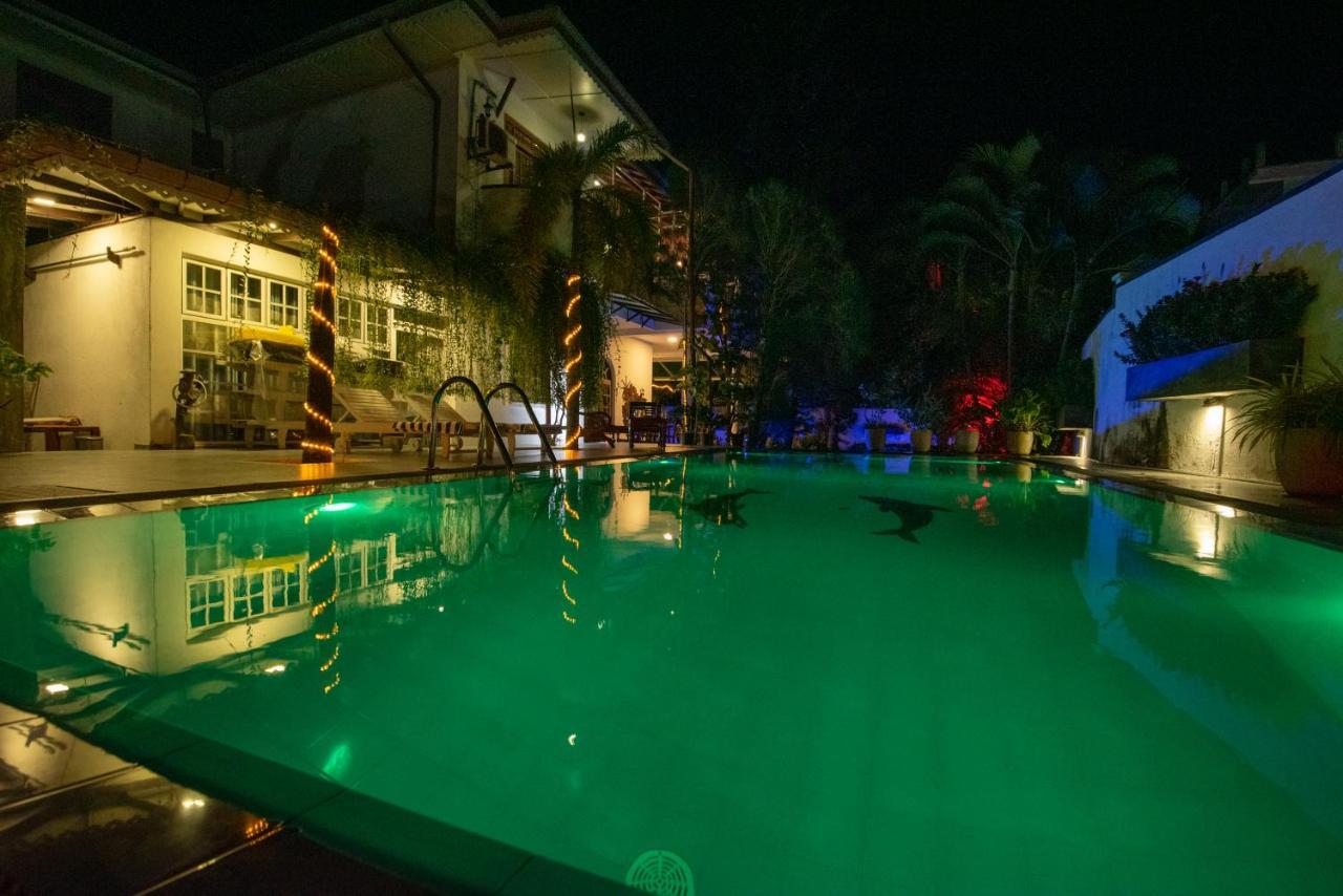 Avon Villa Хиккадува Экстерьер фото